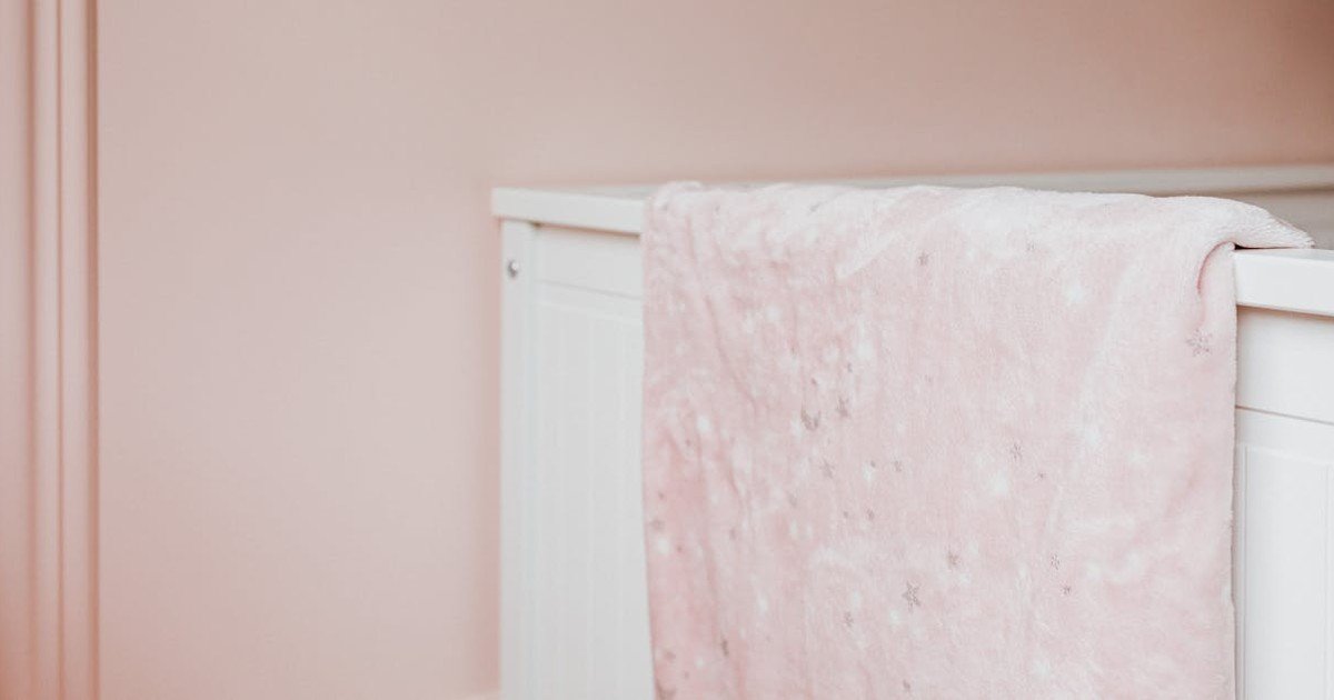 Baby bassinet and nursery photo for Cradlewise: What Parents Actually Think (2026)