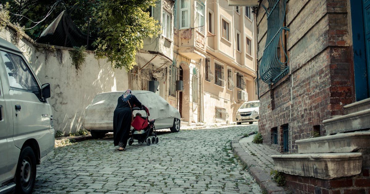 Baby stroller lifestyle photo for UPPAbaby Cruz V3 vs Bugaboo Fox 5